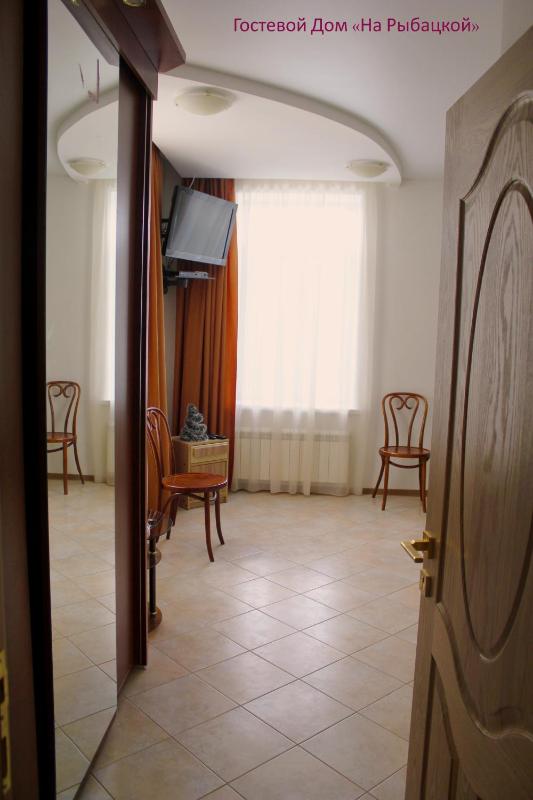 Superior Triple Room image 1