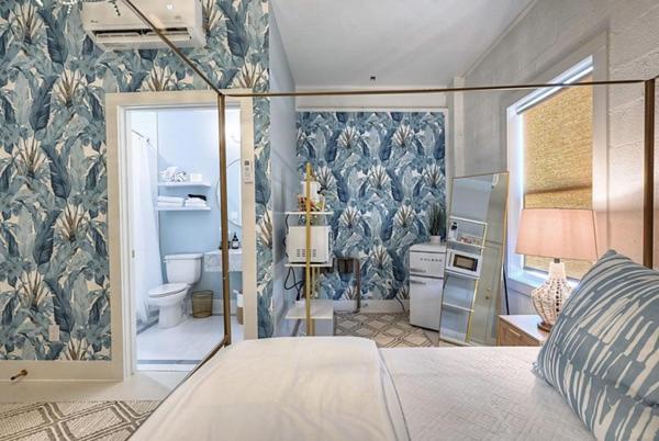 Room 5 Oleander Hotel Downtown Galveston Hotel Near Cruise Terminal & Beach - image 21