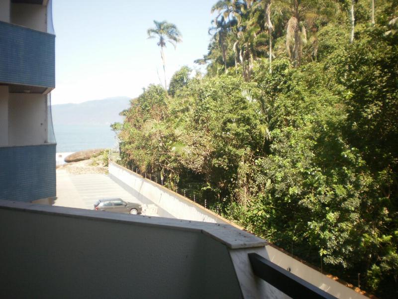 Apartamento Beira Mar - image 35