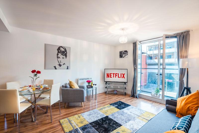 Inners City Apartments -On Suites - image 20