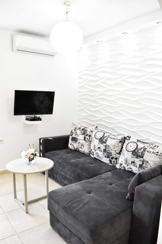 Apartment image 2