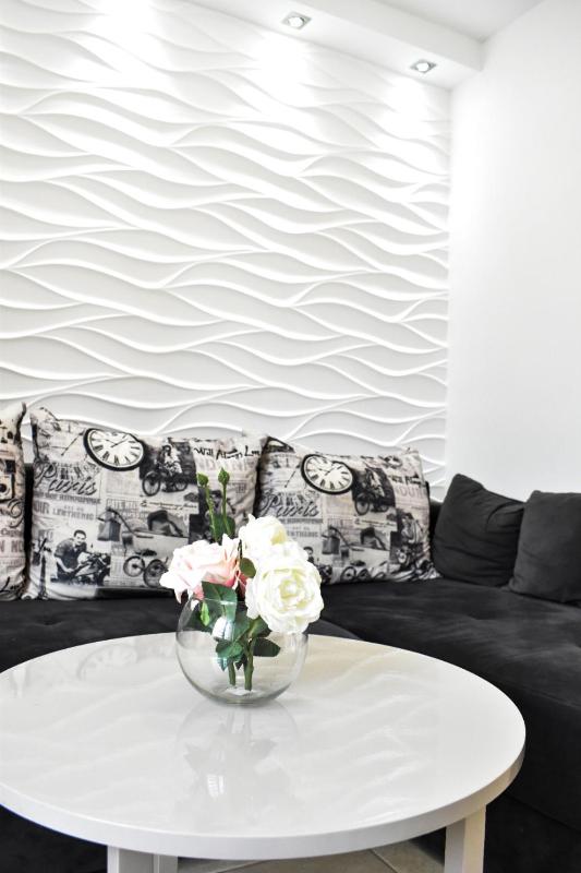Apartment image 3