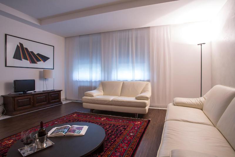 Junior Suite image 2