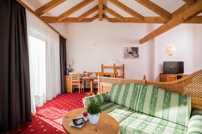 Junior Suite image 2