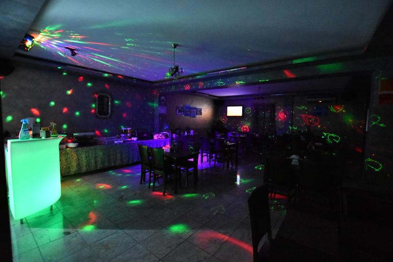 Hotel Euphoria - image 7