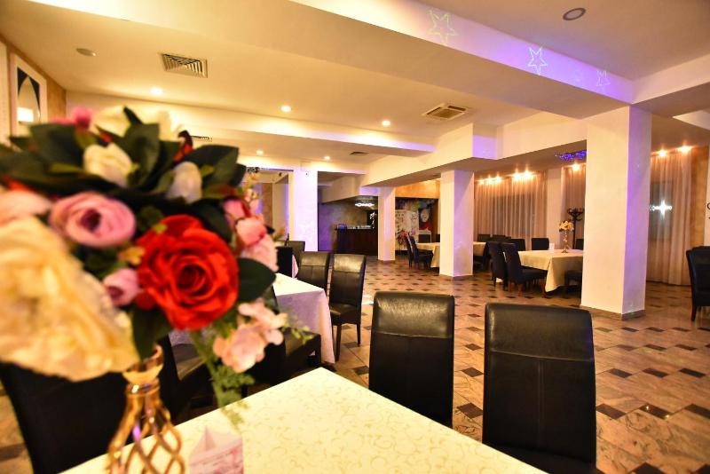 Hotel Euphoria - image 20