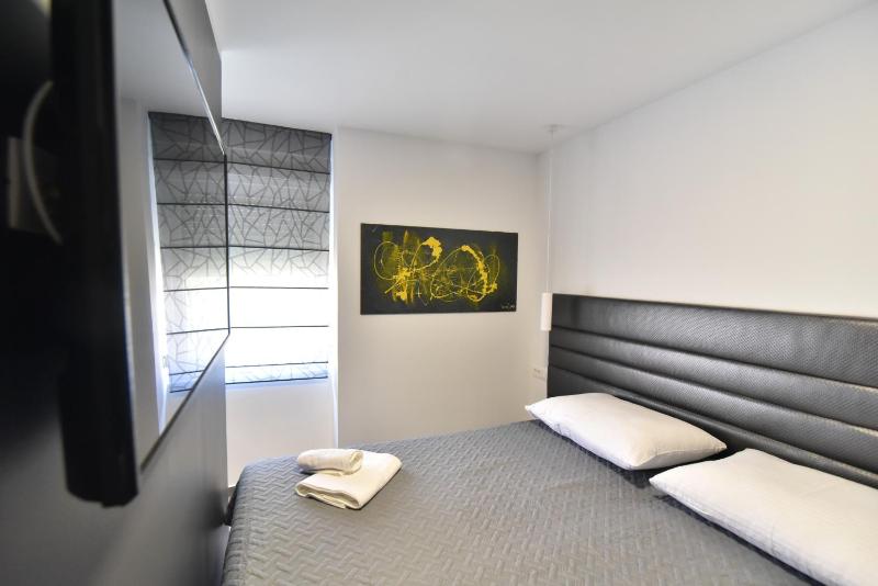 Apartment image 2