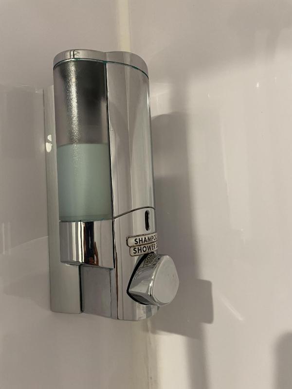 Standard Double Room image 3