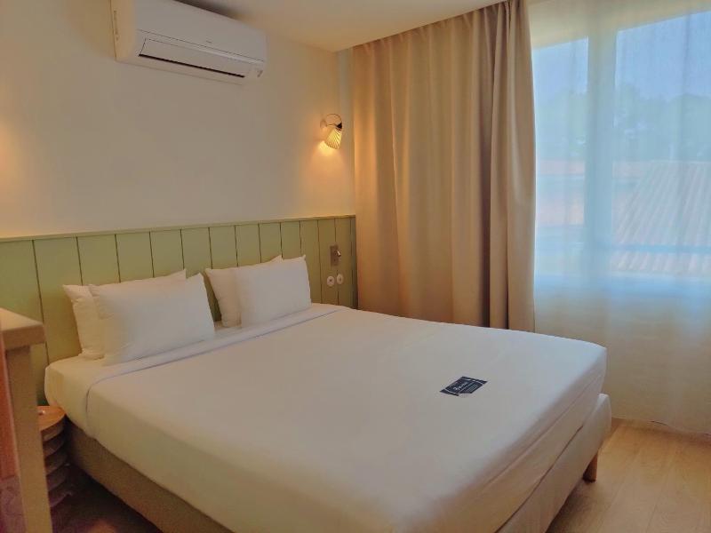 Prestige Double Room image 3