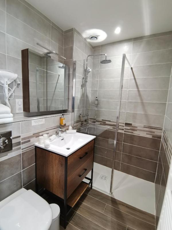 Triple Room image 2