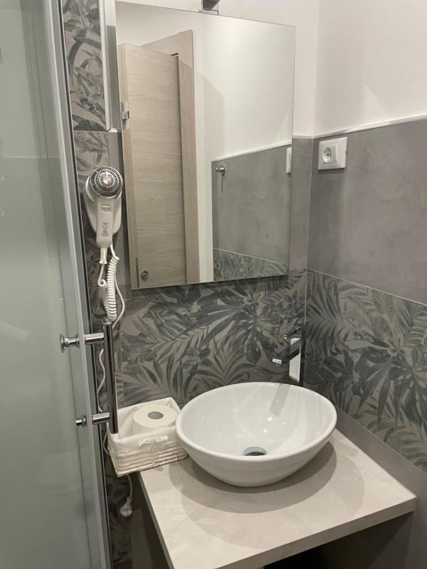 Domus La Foce Hotel self check in - image 6