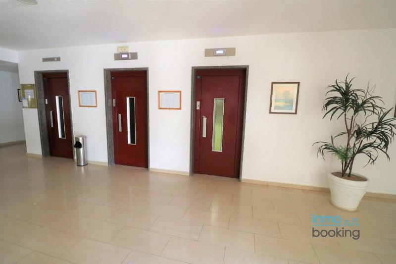Loft Alboran Salou climatizado piscina y wifi - image 11