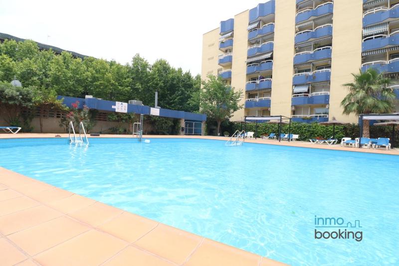 Loft Alboran Salou climatizado piscina y wifi - image 17