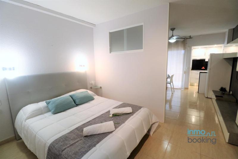 Loft Alboran Salou climatizado piscina y wifi - image 2