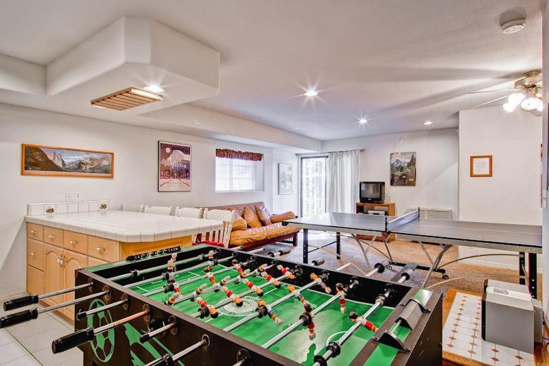 Three-Bedroom Holiday Home  image 2