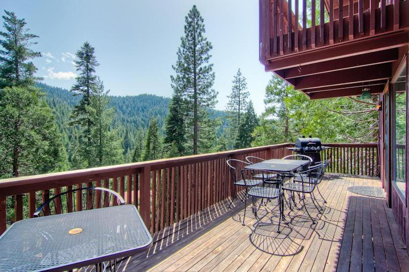 Two-Bedroom Holiday Home image 4
