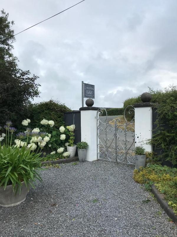 Gower View Luxury Bed & Breakfast - image 3