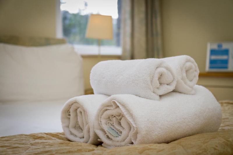 Small Double Room image 1