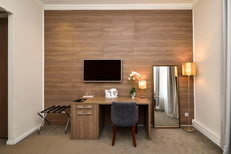 Triple Room image 3