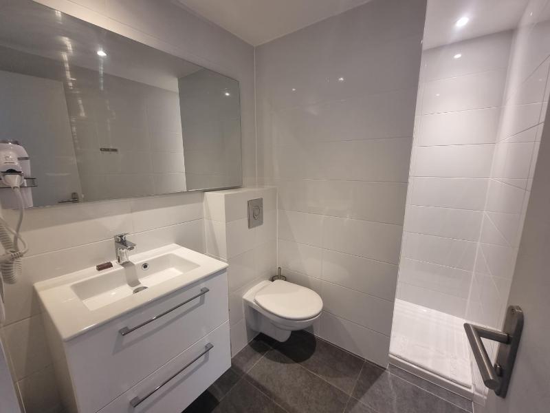 Twin Room image 1