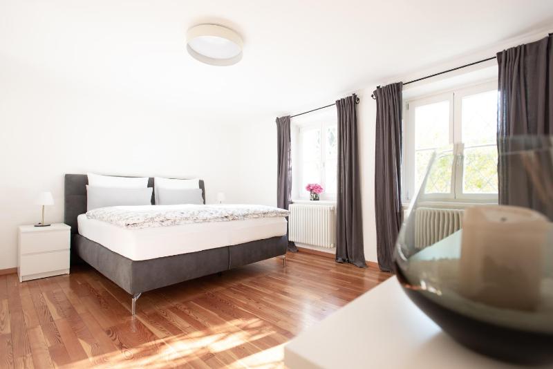 Two-Bedroom Apartment with Terrace image 1