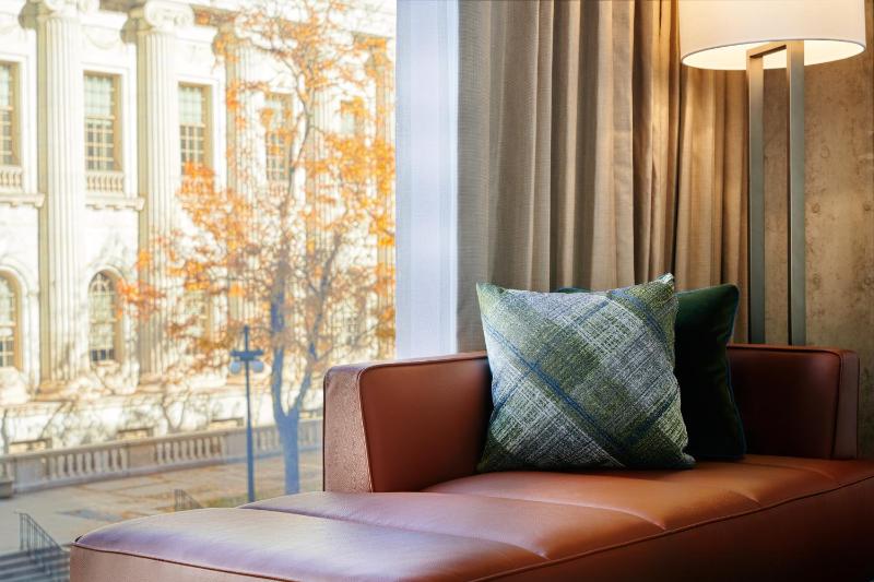 Hyatt Centric Downtown Denver - image 10