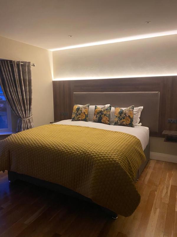 Deluxe Double Room with Sea View image 1