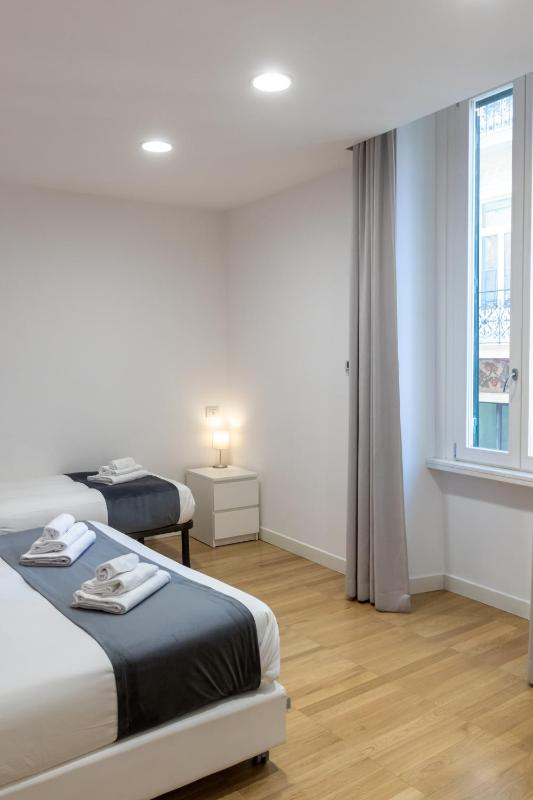 Superior Triple Room image 2