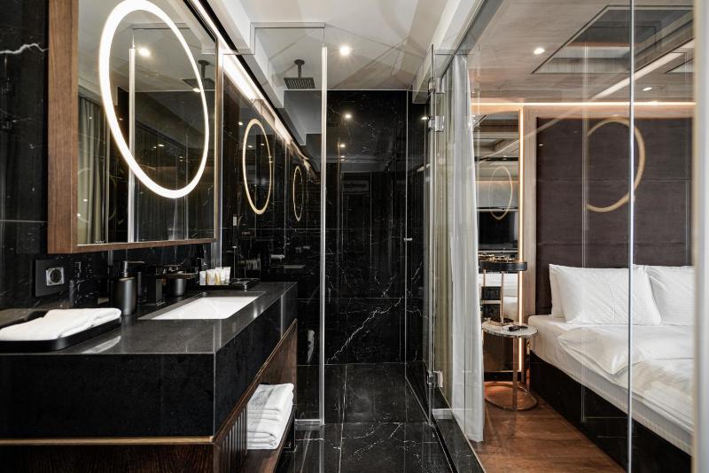 Junior Suite image 3