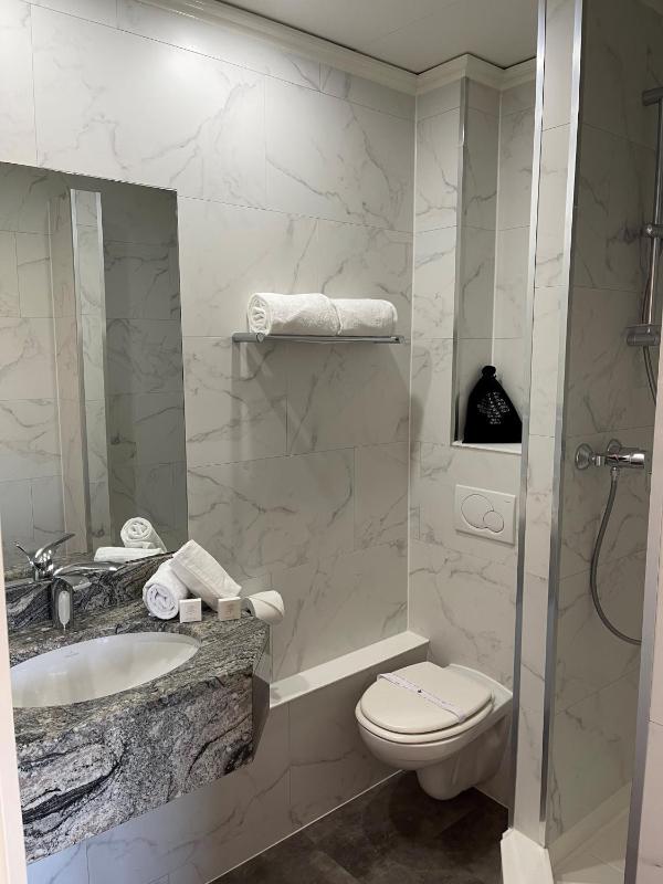 Superior Double Room image 4