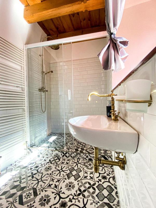 Apartment image 2