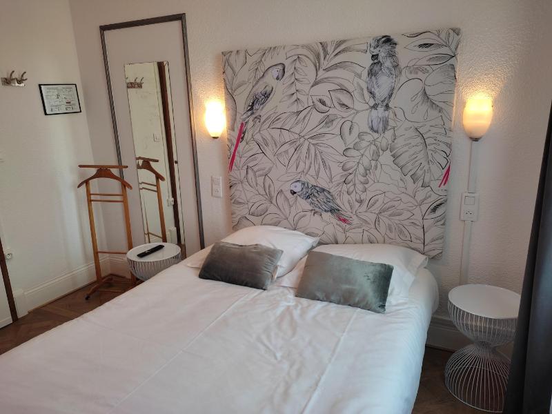 Double Room image 1