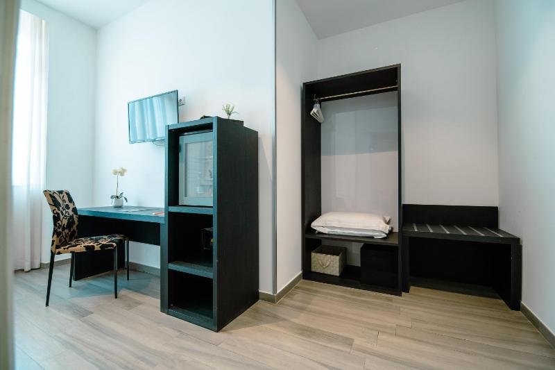 Hotel Bruman Salerno - image 6