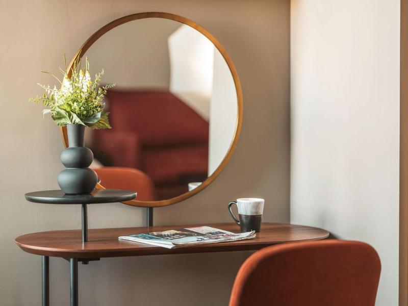 Deluxe Triple Room with Harbour View image 4