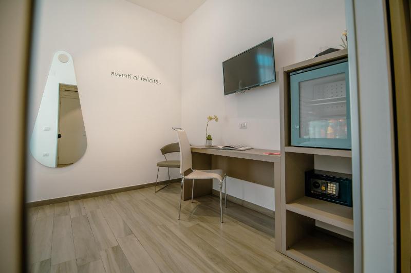 Hotel Bruman Salerno - image 14