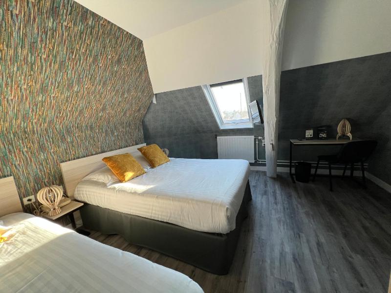 Comfort Triple Room image 1