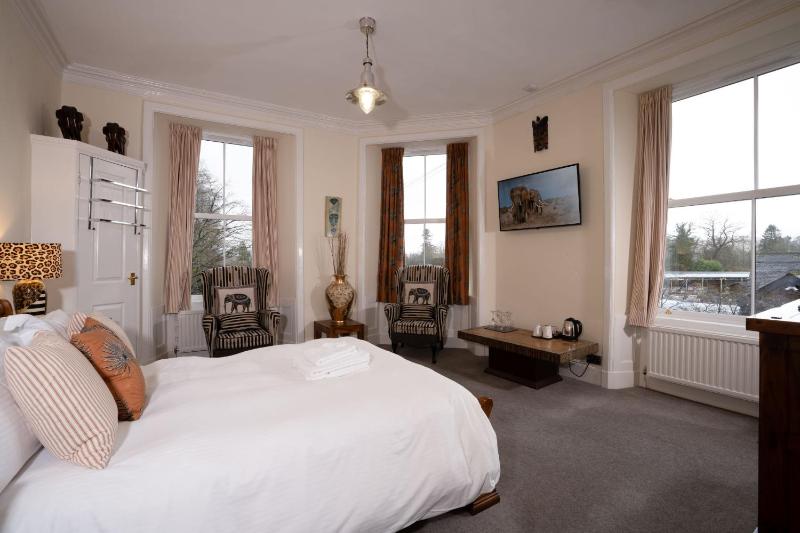 Premier Africa Room  image 1