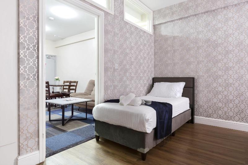 One-Bedroom Superior Apartment image 2