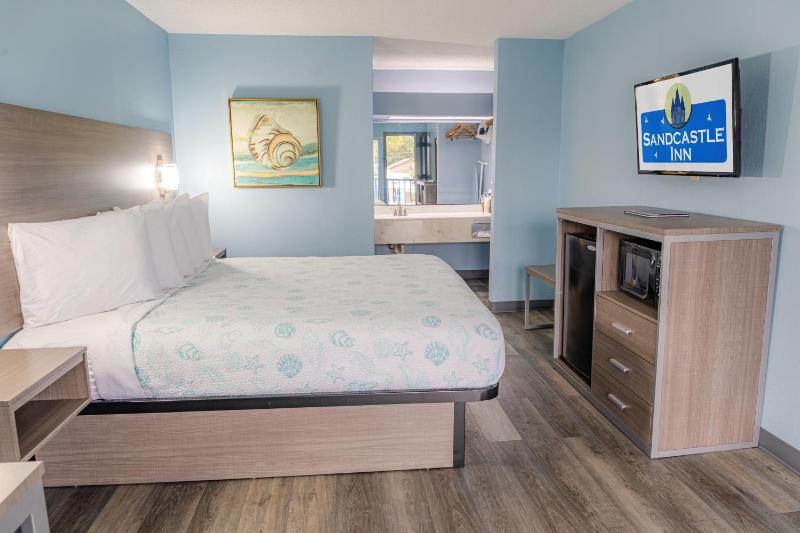 Sandcastle Inn - image 13
