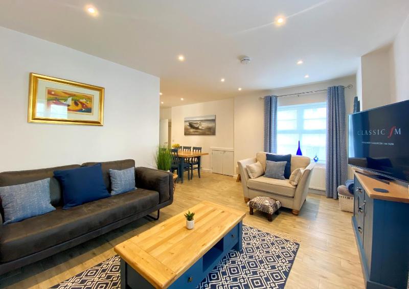 No2 Ellington Court Apartment - image 1
