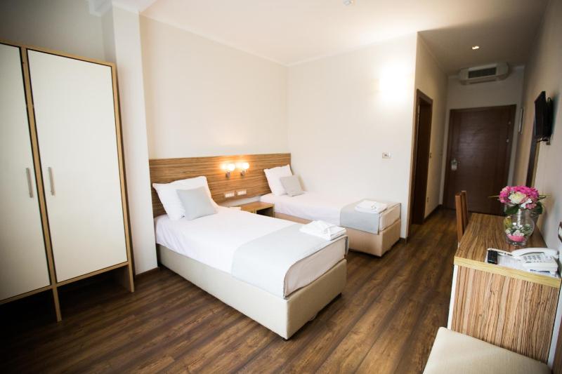 Double or Twin Room - Disability Access image 4