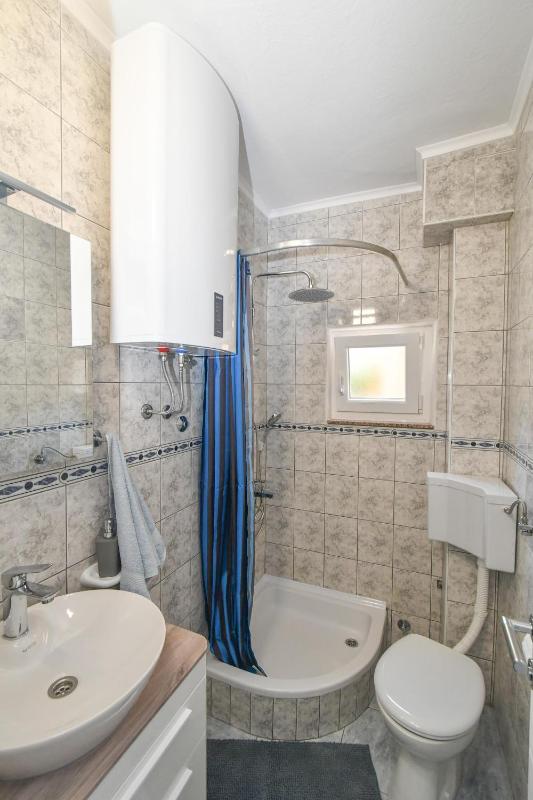 Apartment with Sea View image 2