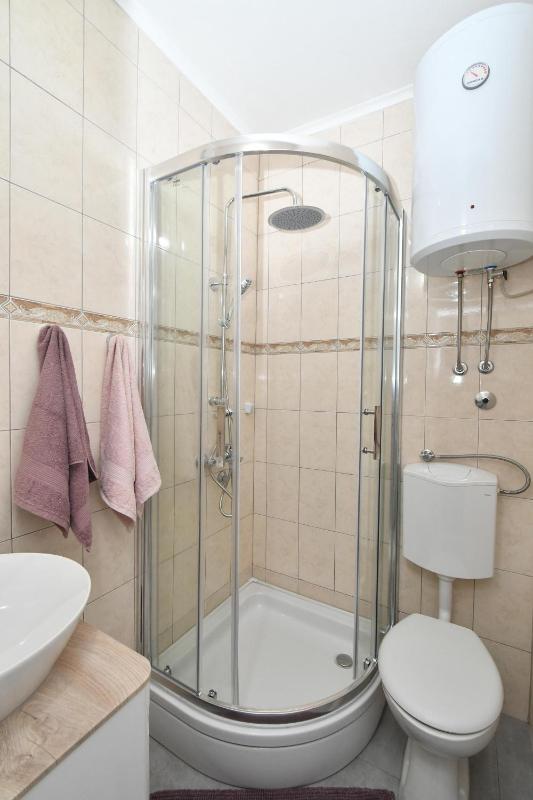 Standard Apartment image 2