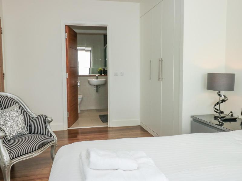 18 Abbey Sands - image 27