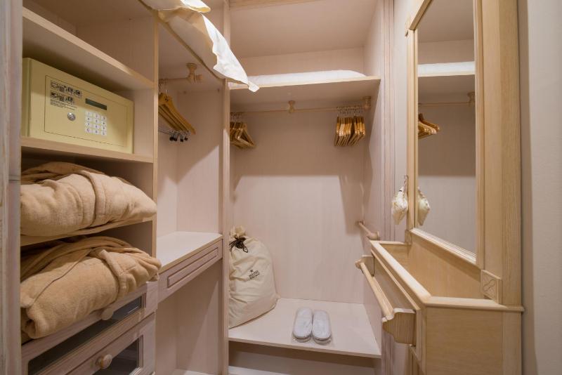 Junior Suite image 4