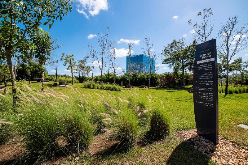 87978 DELUXE and unique 3BR condo by The Harbor Via Montejo - image 11