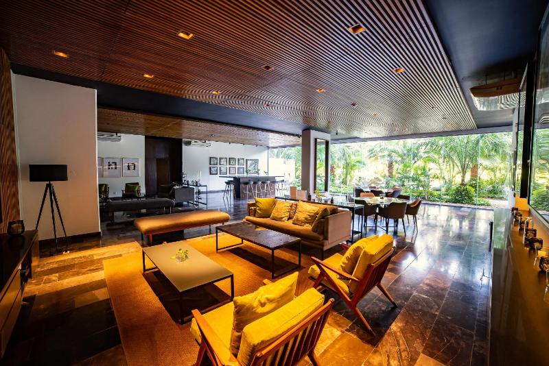 87978 DELUXE and unique 3BR condo by The Harbor Via Montejo - image 4