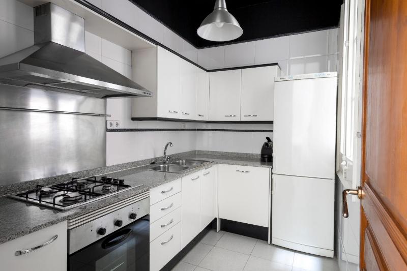 Executive Two-Bedroom Apartment image 3