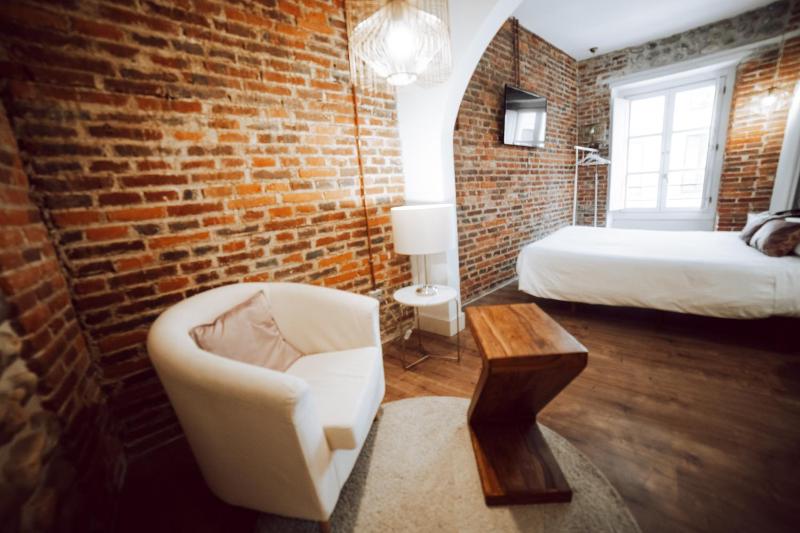 Superior Double Room image 3