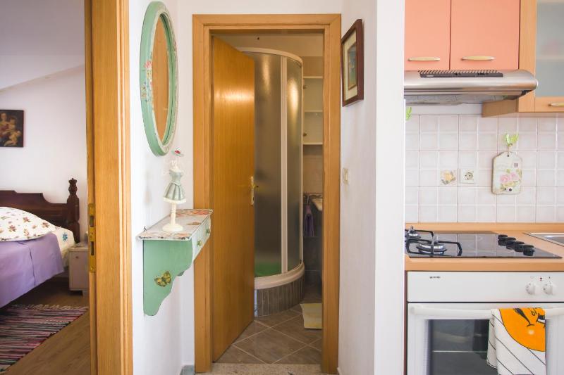 House Kvin - image 48